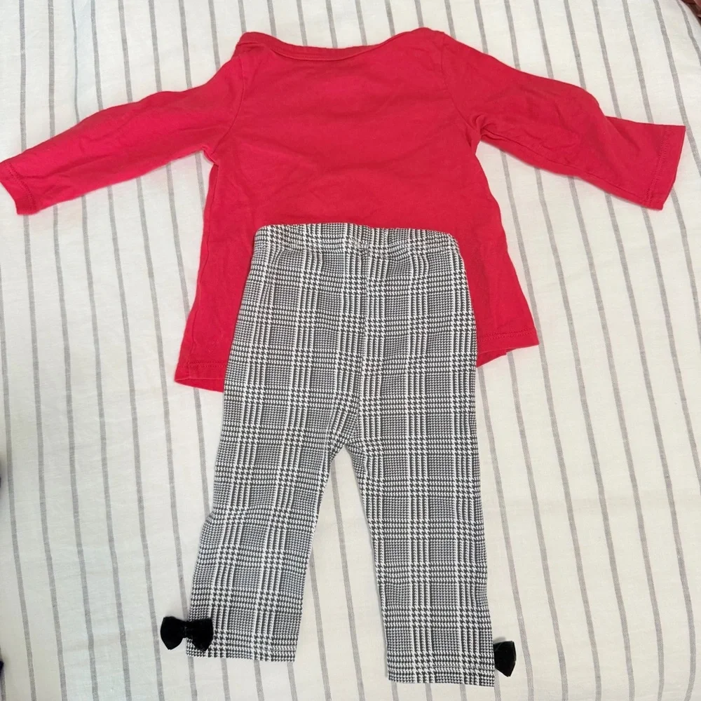 Gap Navy and Red Heart Sweater and Pant‎ Set Bundle